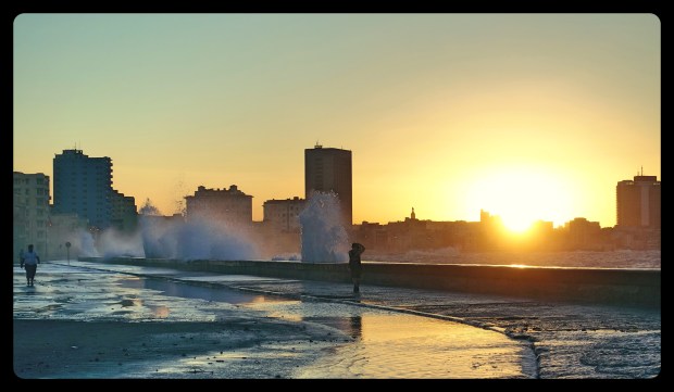 Malecon_25 Jan 2017